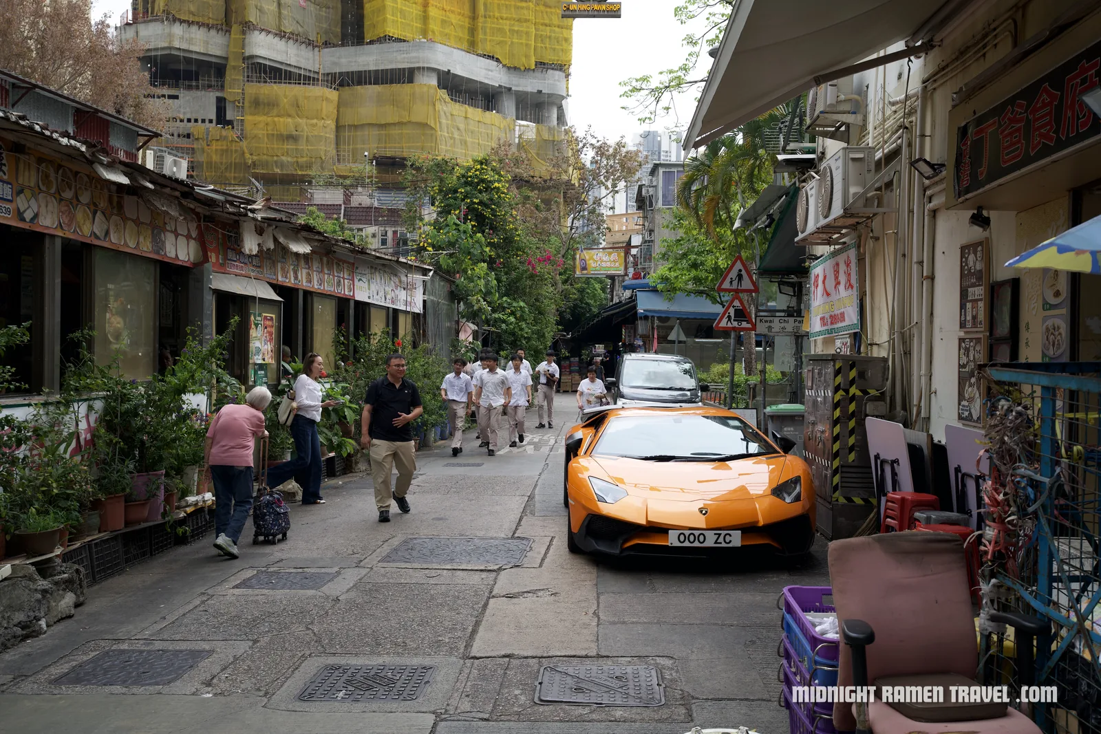 hong kong lamborghini side street