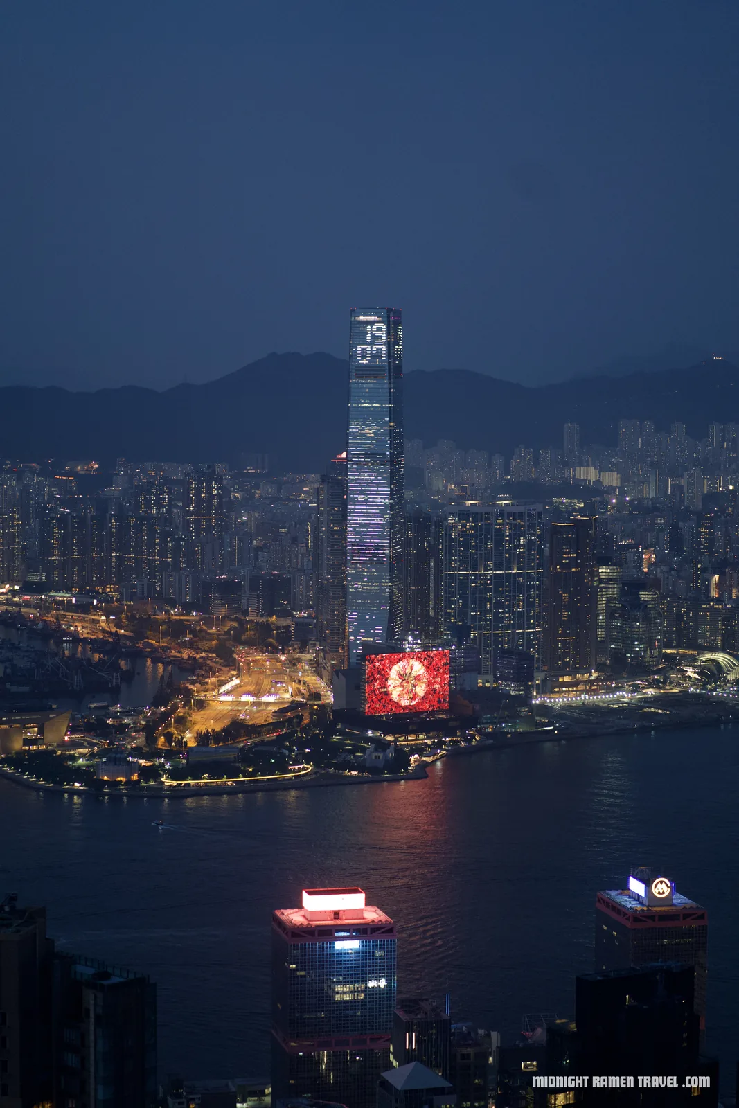 A view from walking the Peak Circle Walk