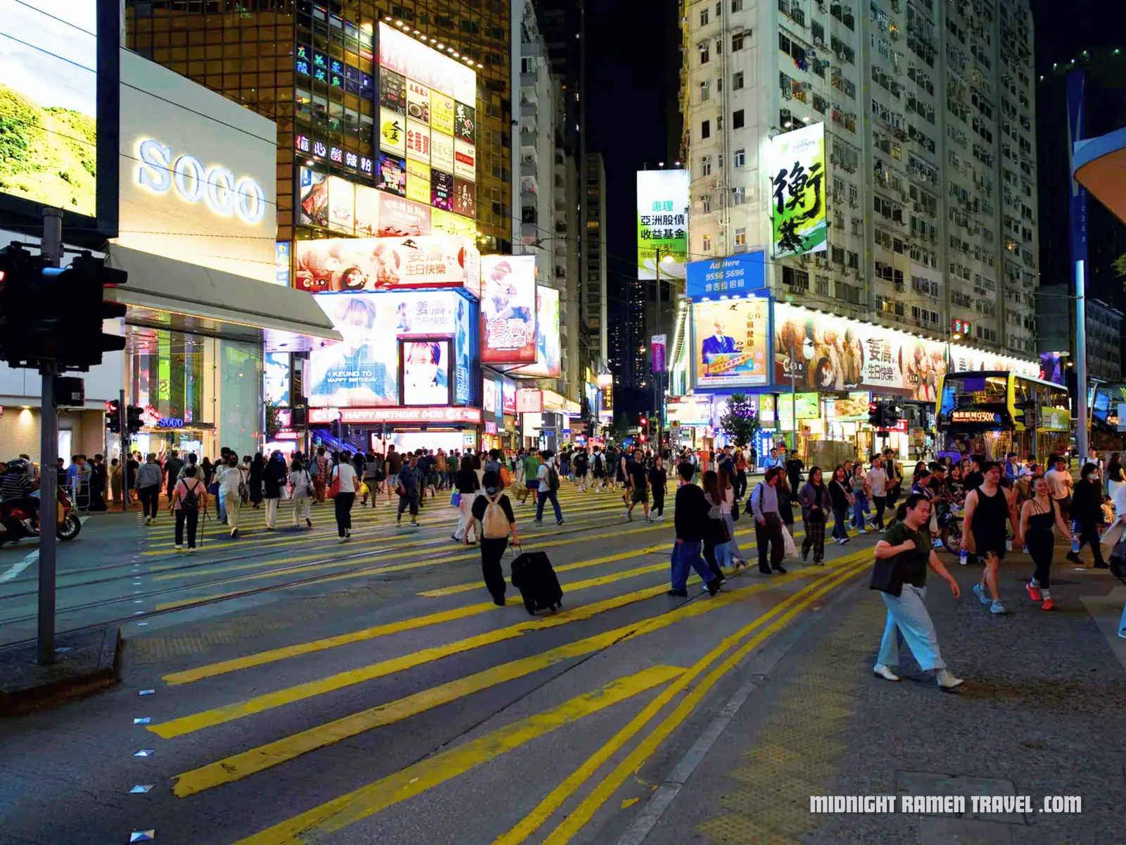 hong kong causeway bay crossing vibrant